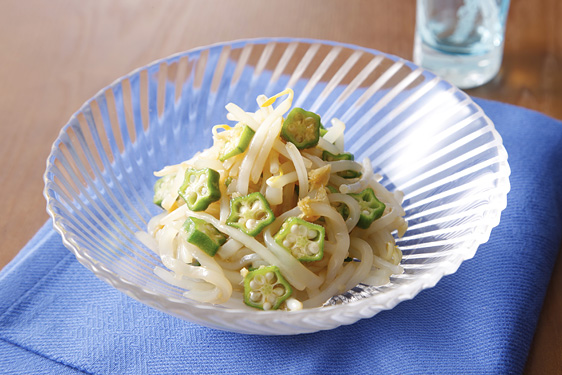 もやしとイカそうめんの和え物