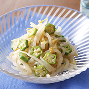 もやしとイカそうめんの和え物