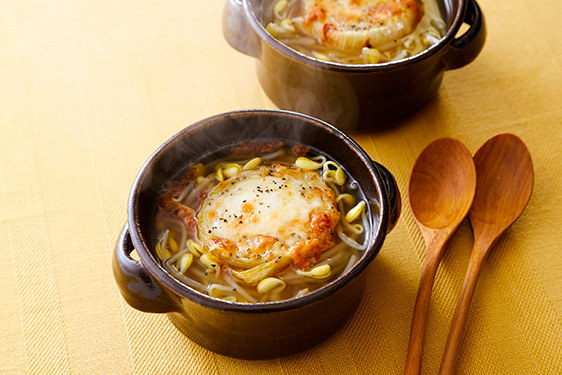 焼たまねぎの小粒大豆もやしスープ